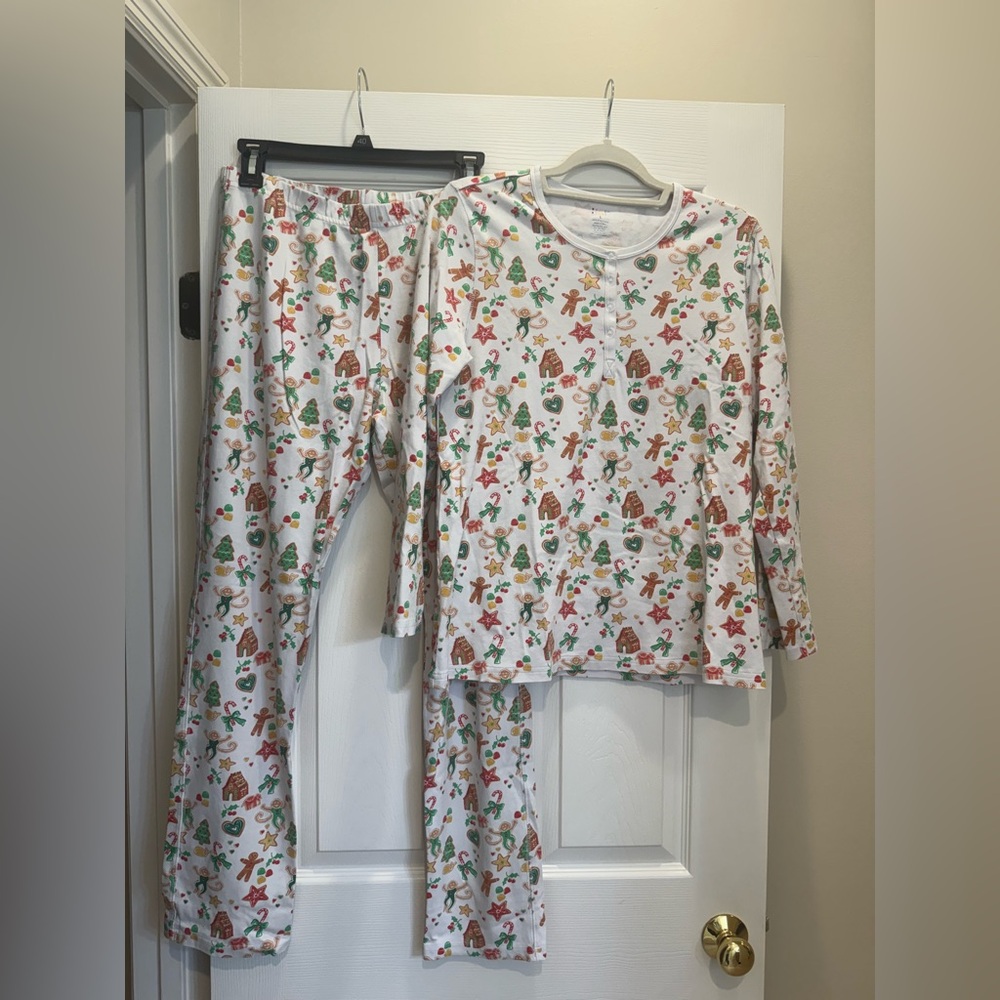 Roller Rabbit Gingerbread Party Pajamas